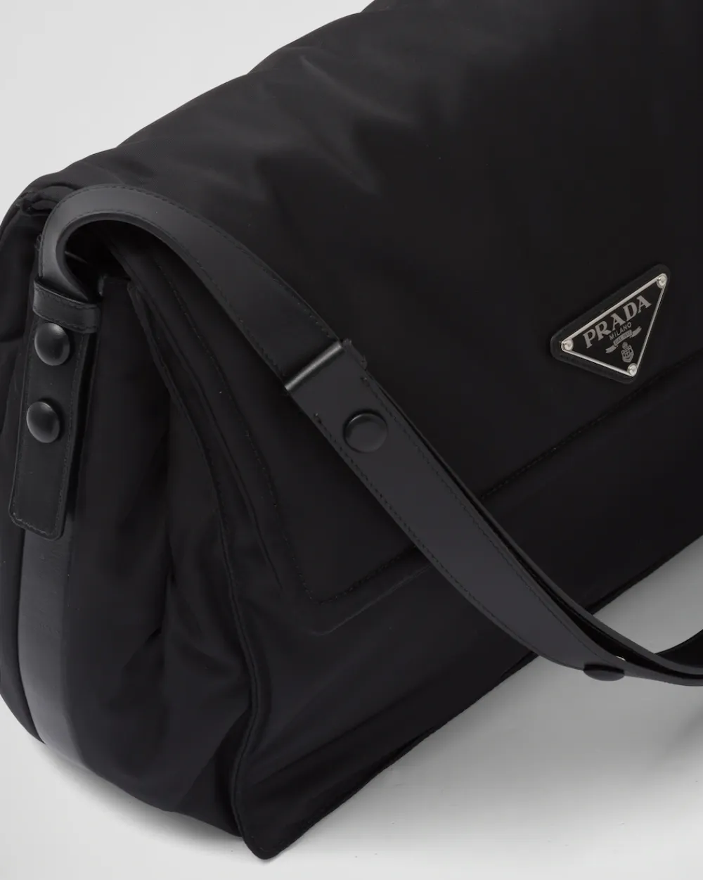 Mujer Prada COLECCIÓN FEMENINA|BOLSOS DE HOMBRO^Bandolera Grande En Re-nylon Acolchado