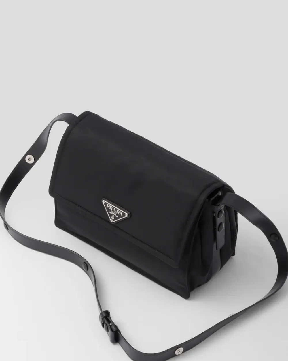 Mujer Prada COLECCIÓN FEMENINA|BOLSOS DE HOMBRO^Bandolera Mediana De Re-nylon Acolchado