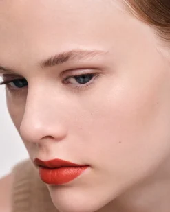 Prada LABIOS^Barra De Labios Monochrome Hyper Matte - O77 - Arancio