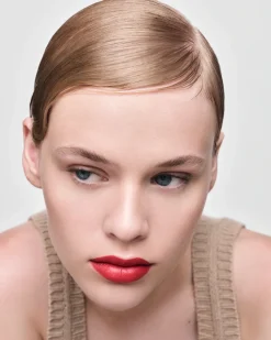 Prada LABIOS^Barra De Labios Monochrome Hyper Matte - R28 - Fuoco
