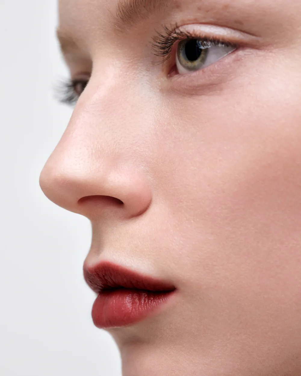 Prada LABIOS^Barra De Labios Monochrome Soft Matte - B106 - Caramel