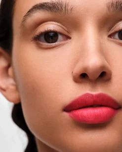 Prada LABIOS^Barra De Labios Monochrome Soft Matte - R128 - Granato