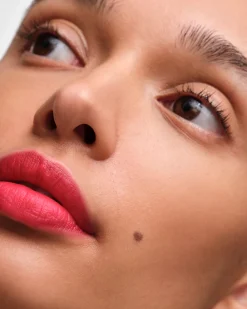 Prada LABIOS^Barra De Labios Monochrome Soft Matte - R126 - Scarlatto