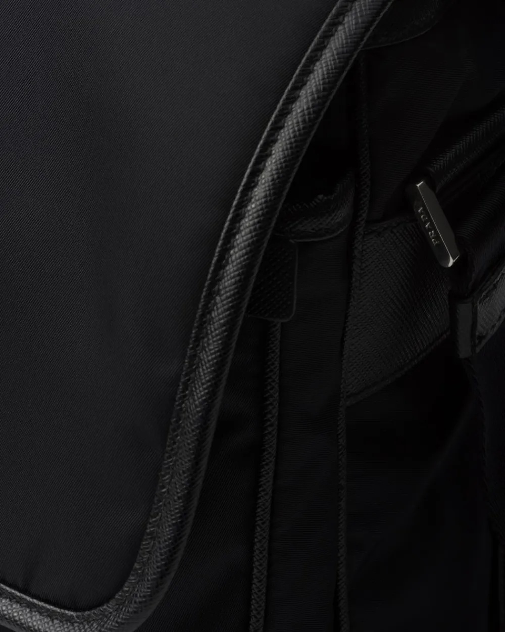 Hombre Prada COLECCIÓN MASCULINA|BOLSOS MENSAJEROS^Bolso Bandolera De Re-nylon Y Piel Saffiano