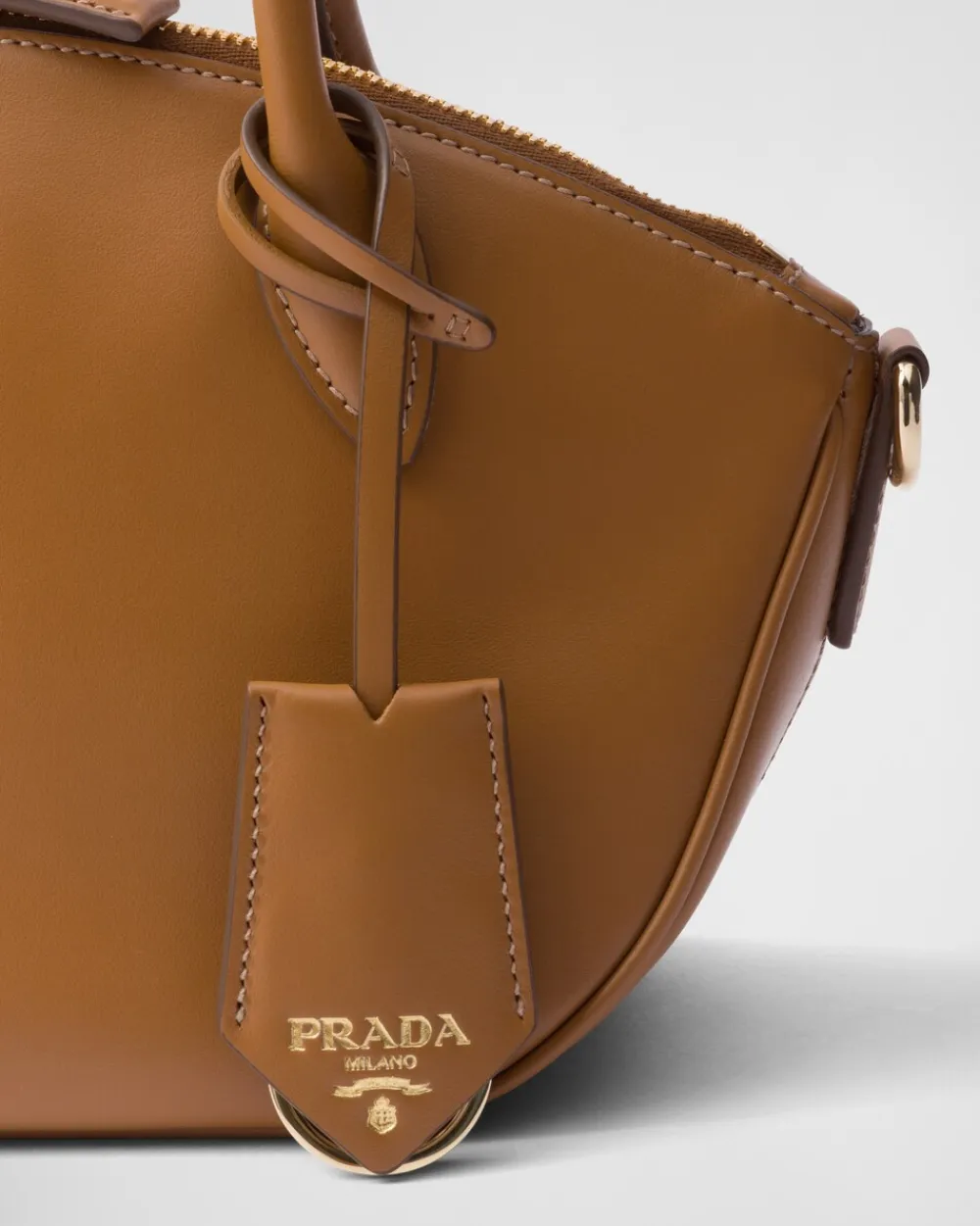 Mujer Prada BOLSOS CON ASA SUPERIOR|BOLSOS CON ASA SUPERIOR^Bolso De Piel Pequeño