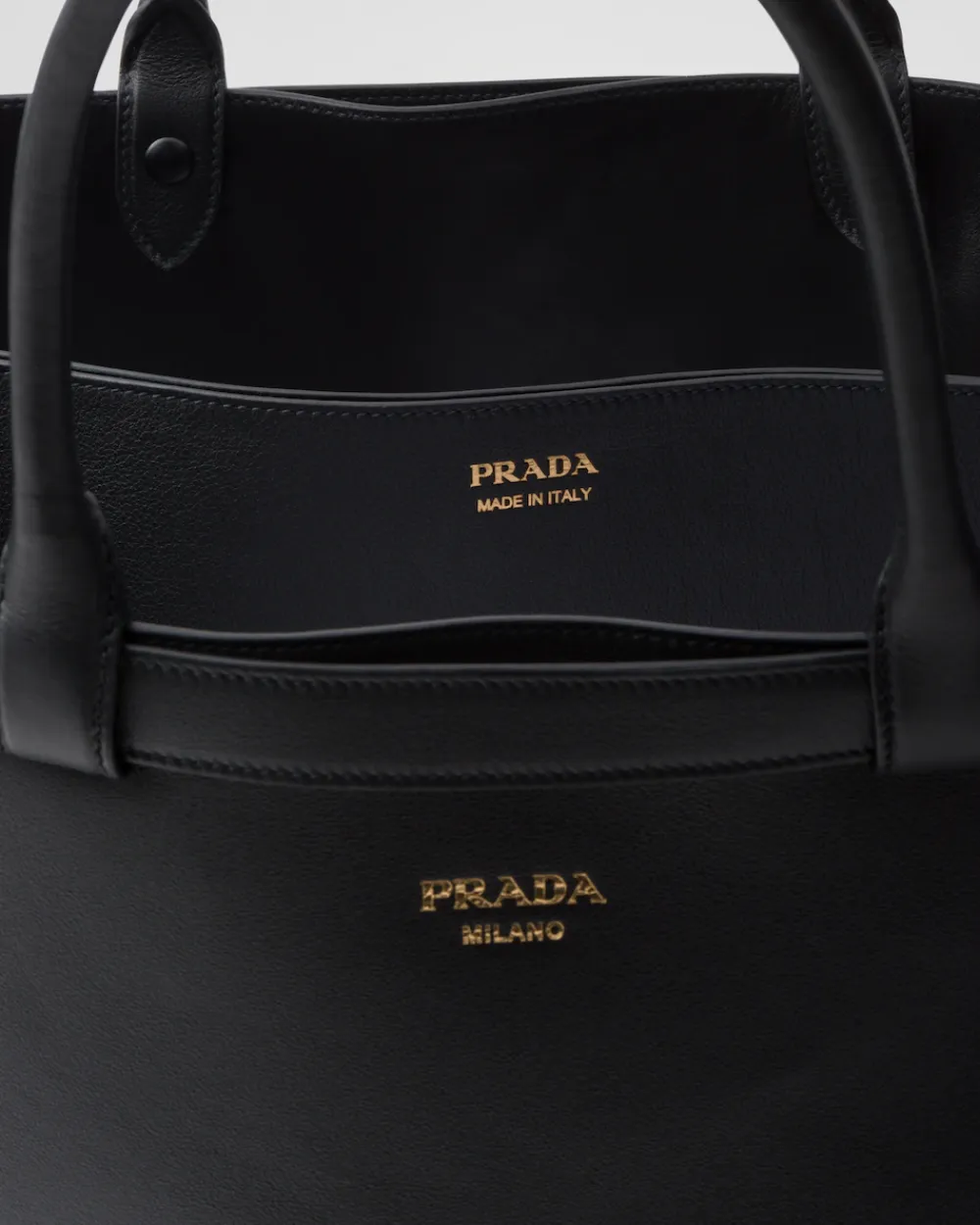 Hombre Prada BOLSOS GRANDES^Bolso De Piel Buckle Con Cinturón Doble