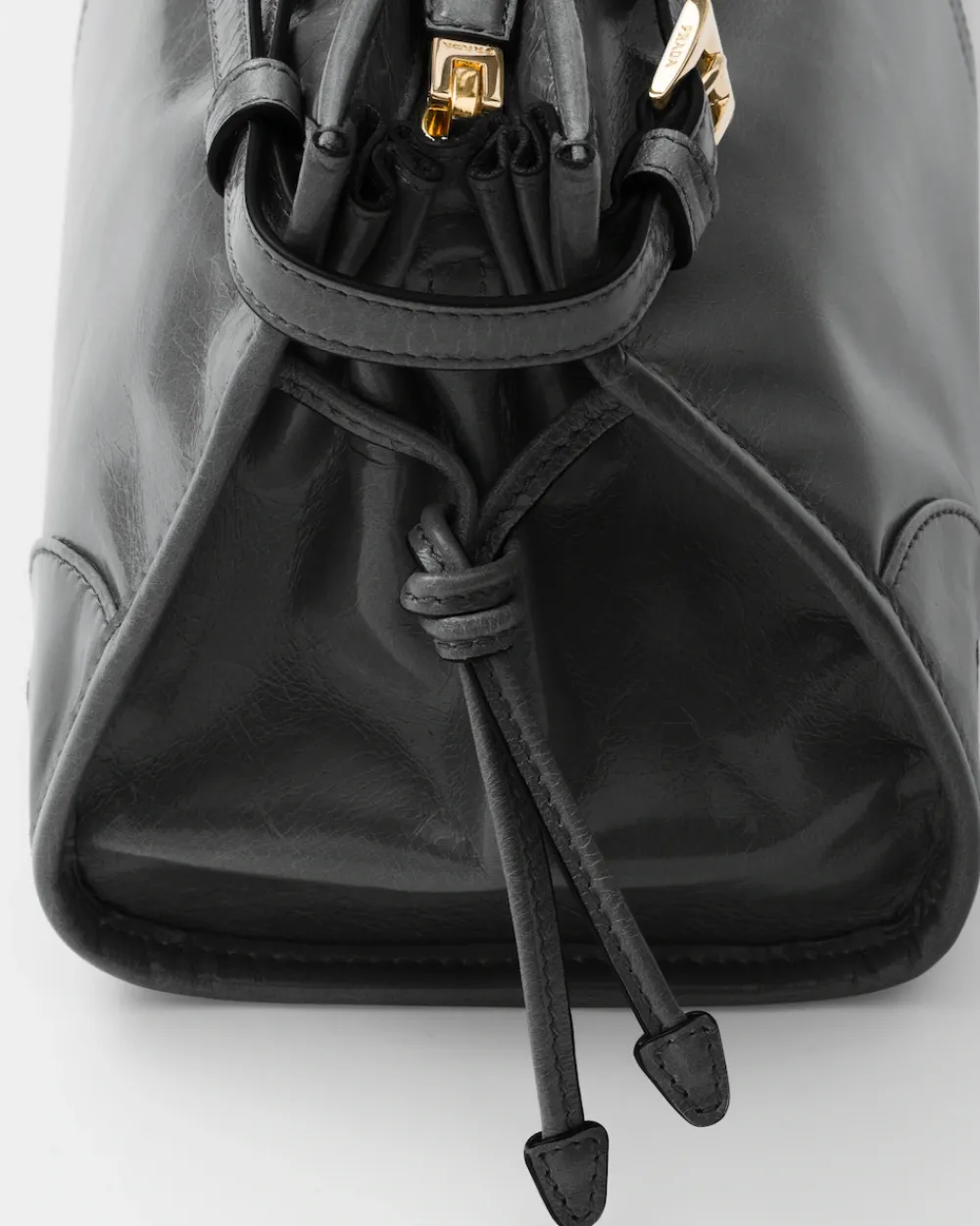 Mujer Prada BOLSOS CON ASA SUPERIOR|BOLSOS CON ASA SUPERIOR^Bolso Mediano De Piel