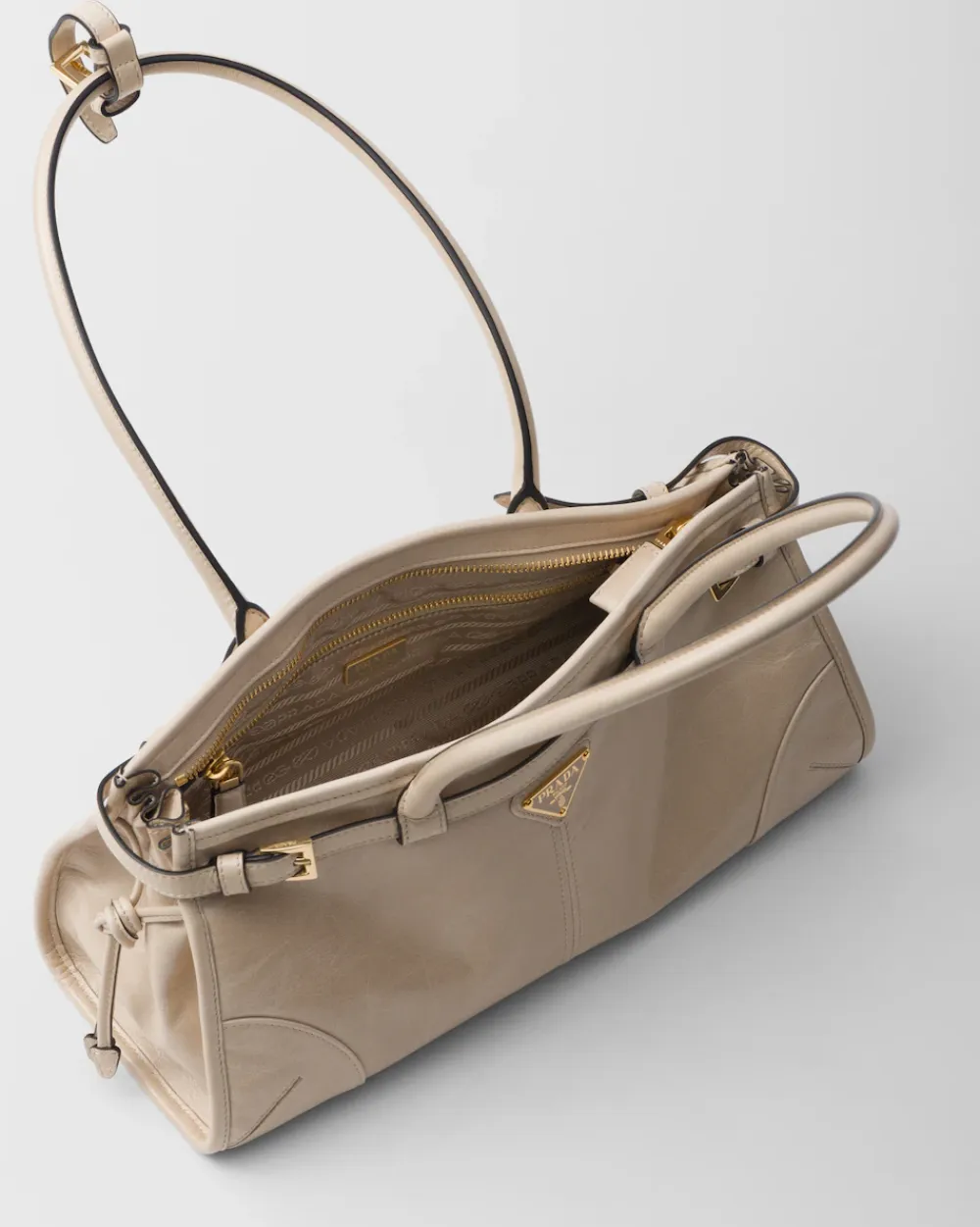 Mujer Prada BOLSOS CON ASA SUPERIOR|BOLSOS CON ASA SUPERIOR^Bolso Mediano De Piel