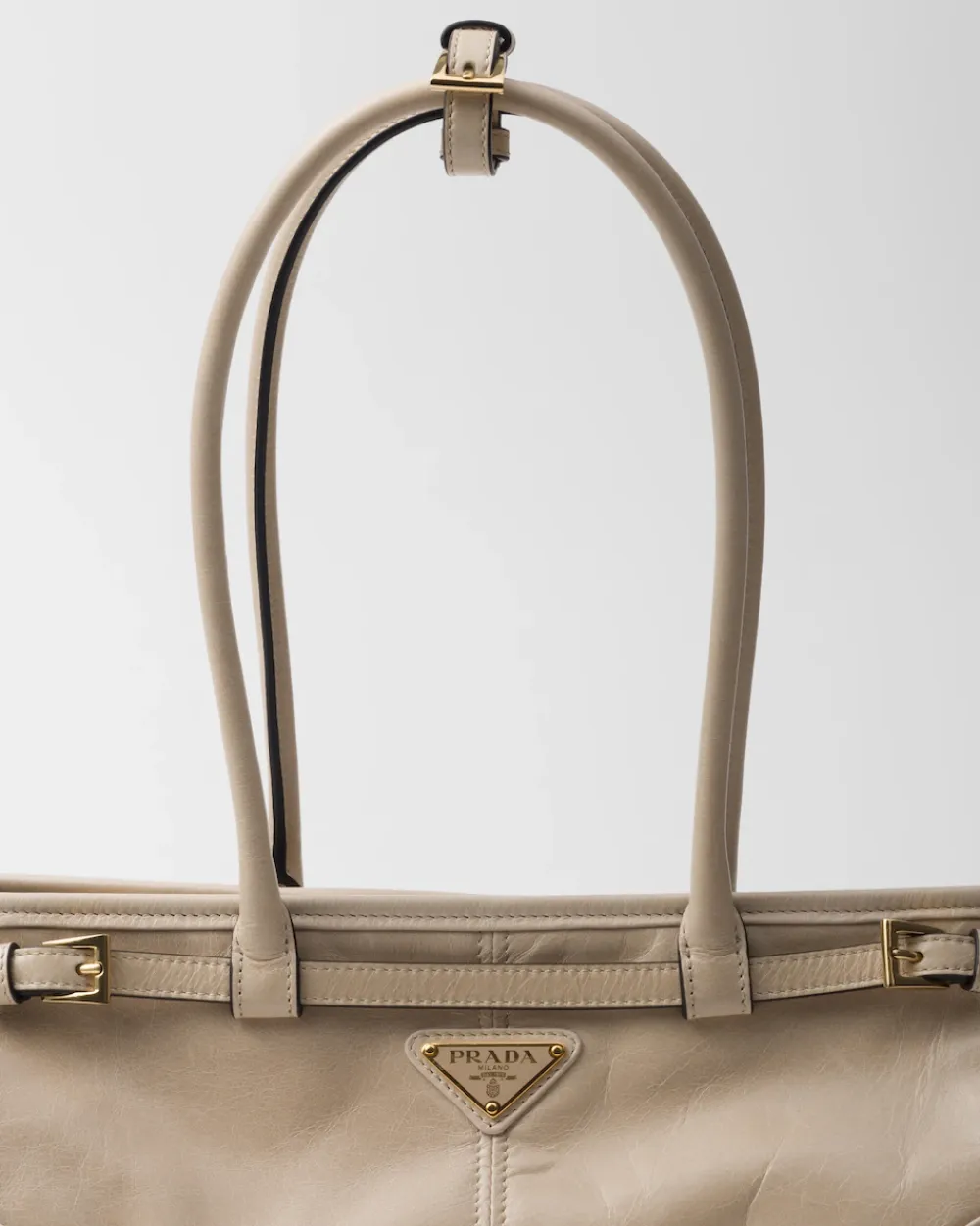 Mujer Prada BOLSOS CON ASA SUPERIOR|BOLSOS CON ASA SUPERIOR^Bolso Mediano De Piel