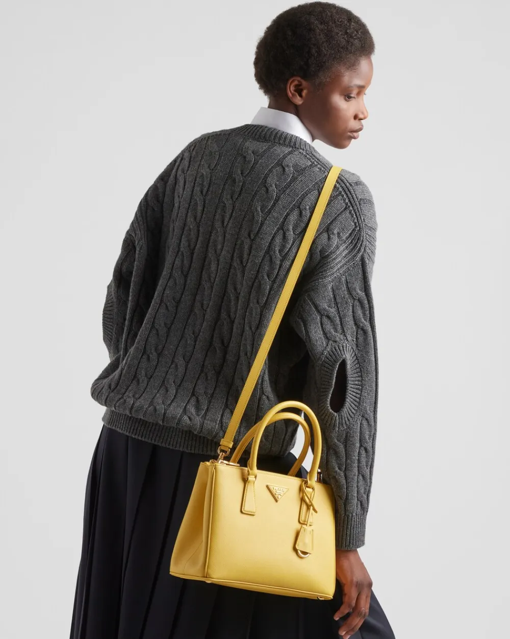 Mujer Prada BOLSOS CON ASA SUPERIOR|BOLSOS CON ASA SUPERIOR^Bolso Mediano Galleria De Piel Saffiano