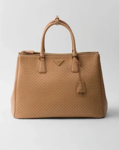 Mujer Prada PRADA GALLERIA|BOLSOS CON ASA SUPERIOR^Bolso Galleria Extragrande De Piel Con Tachuelas