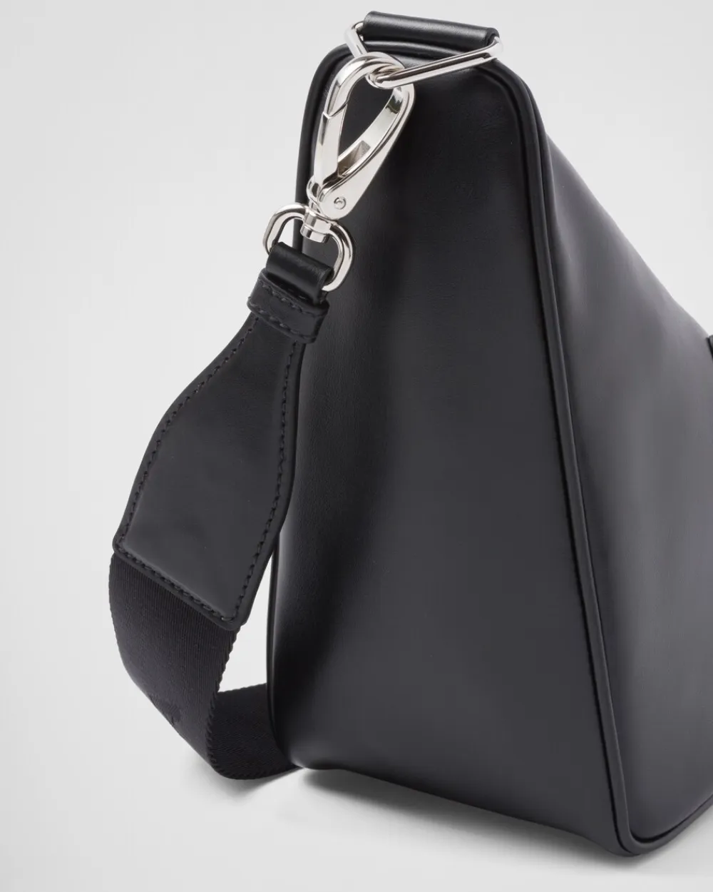 Hombre Prada BOLSOS MENSAJEROS^Bolso Triangle De Piel