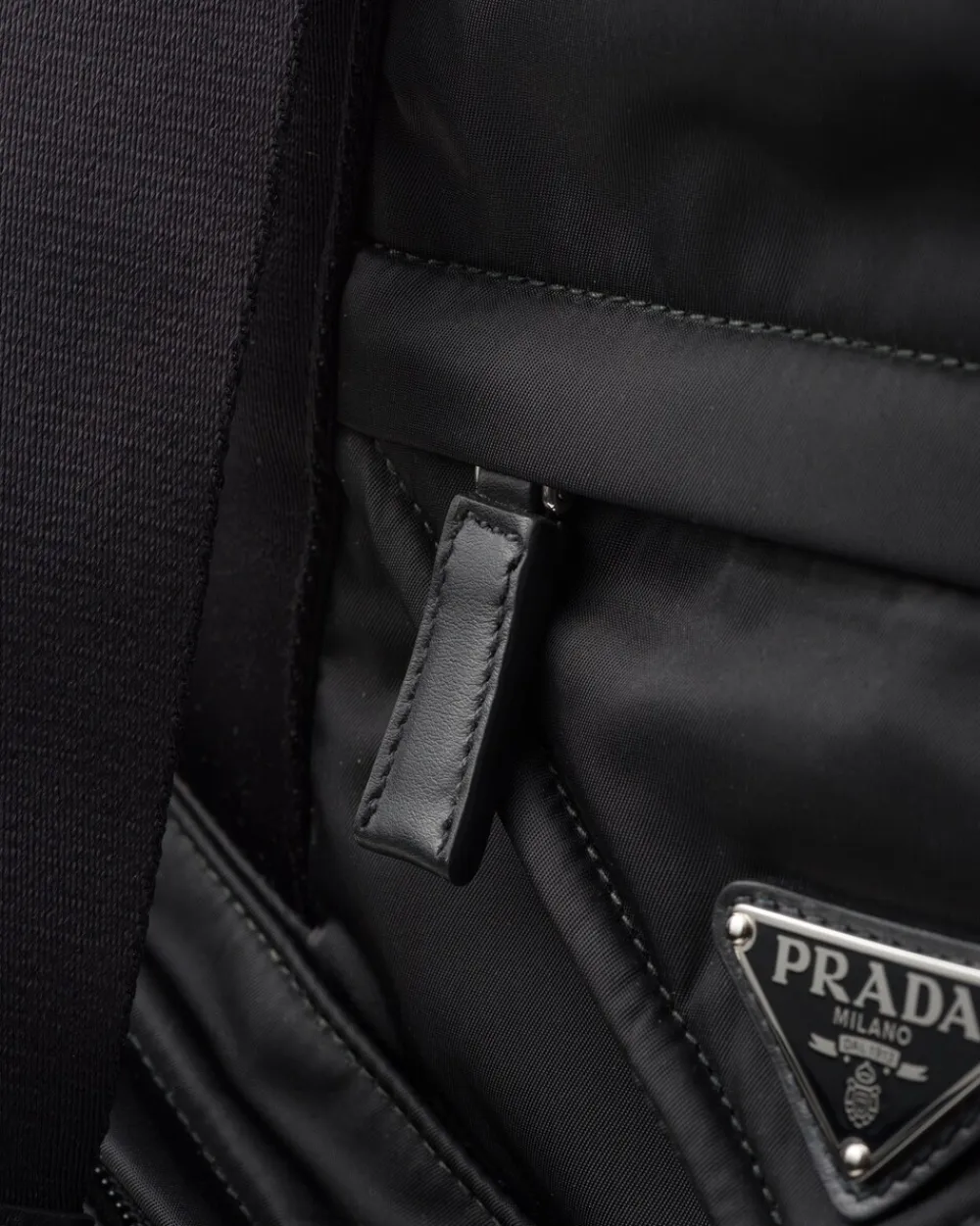 Hombre Prada BOLSOS GRANDES^Bolso Tote De Piel Y Re-nylon