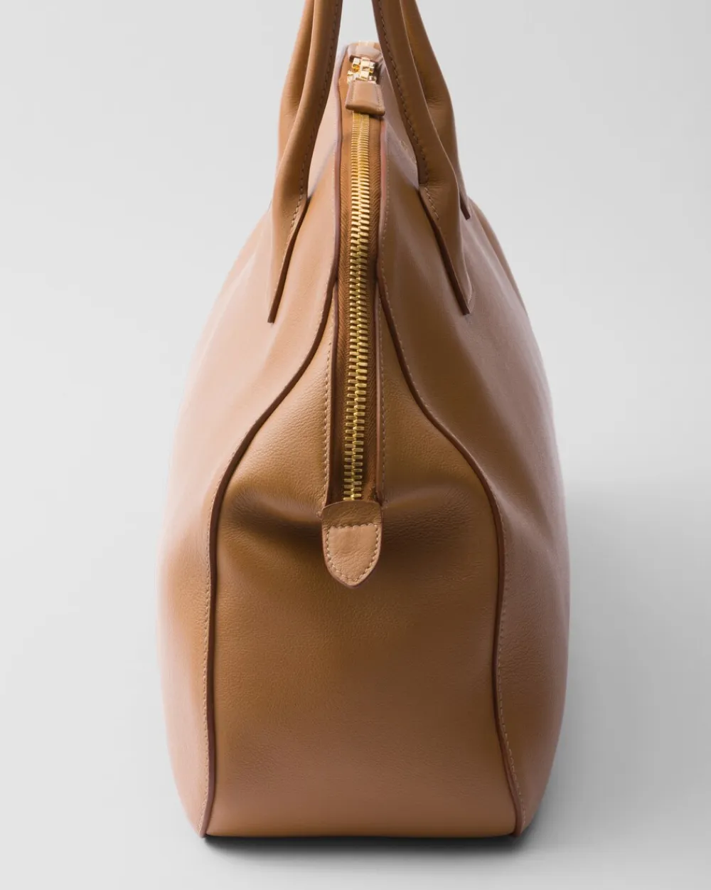 Mujer Prada BOLSOS GRANDES|BOLSOS GRANDES^Bolso Tote Grande De Piel Con Cierre De Cremallera