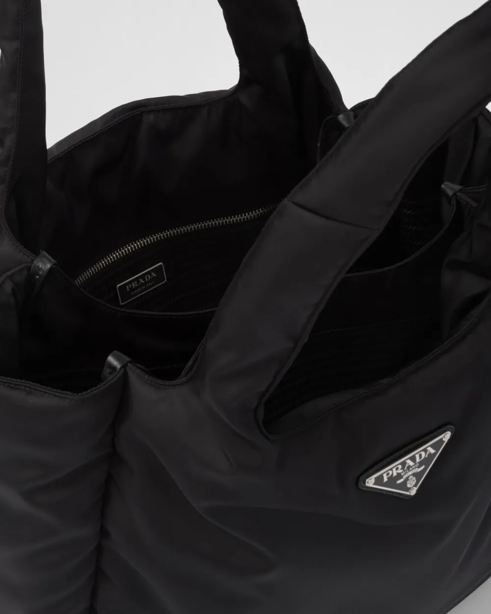 Prada COLECCIÓN FEMENINA^Bolso Tote Grande De Re-nylon Acolchado
