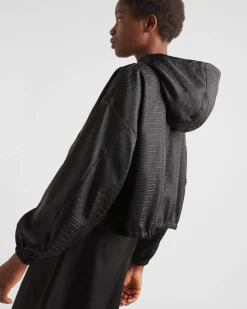 Mujer Prada COLECCIÓN FEMENINA|ROPA DE ABRIGO^Cazadora Corta De Re-nylon Con Capucha