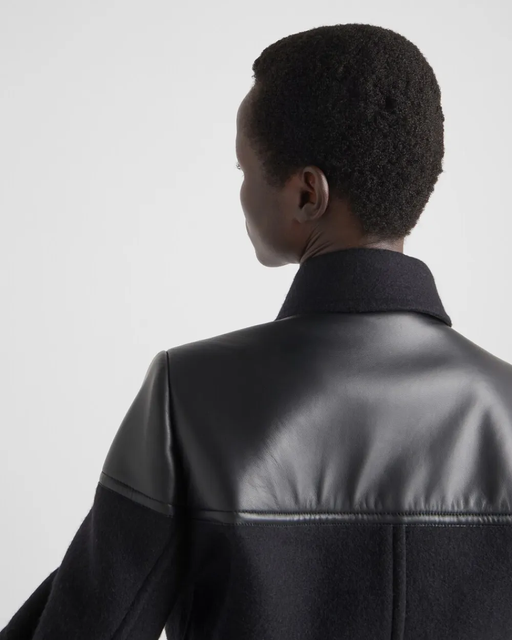 Mujer Prada CHAQUETAS Y ABRIGOS^Chaqueta Corta De Tela Y Piel