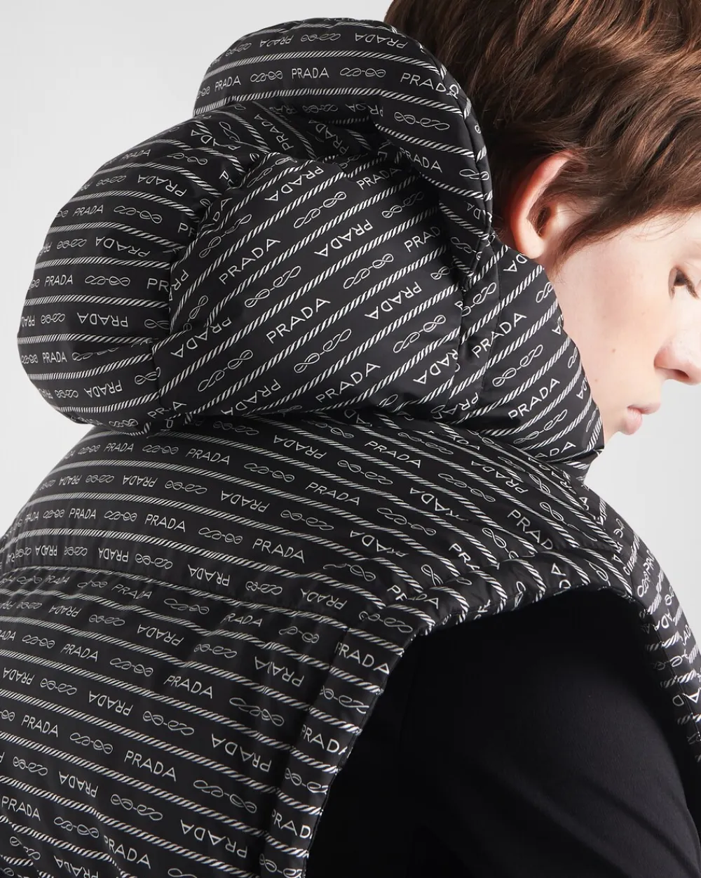 Mujer Prada COLECCIÓN FEMENINA|ROPA DE ABRIGO^Chaqueta De Plumón En Re-nylon