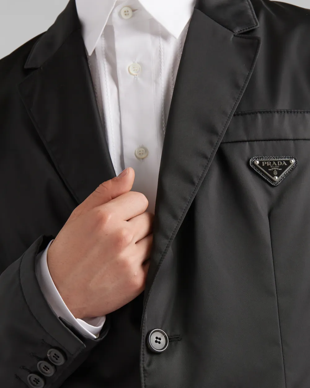 Prada COLECCIÓN MASCULINA^Chaqueta De Re-nylon Con Cruzado Simple