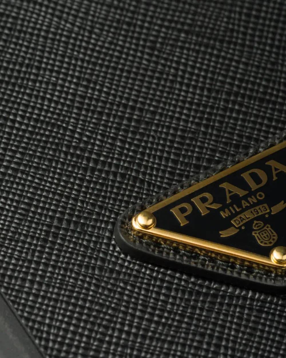 Mujer Prada ACCESORIOS TECNOLÓGICOS Y LLAVEROS^Funda Para Iphone 15 Pro Max De Piel Saffiano