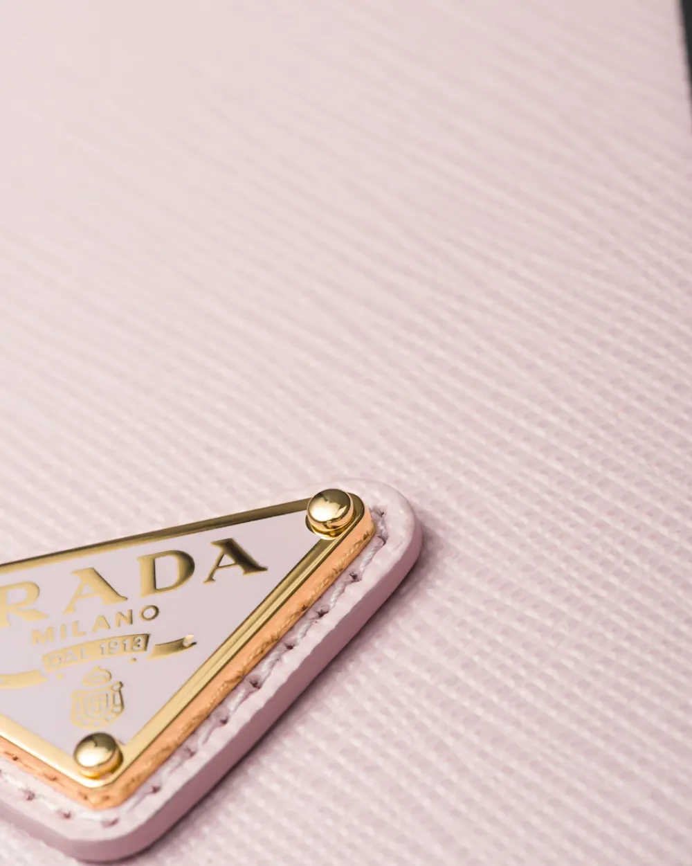Mujer Prada ACCESORIOS TECNOLÓGICOS Y LLAVEROS^Funda Para Iphone 15 Pro Max De Piel Saffiano