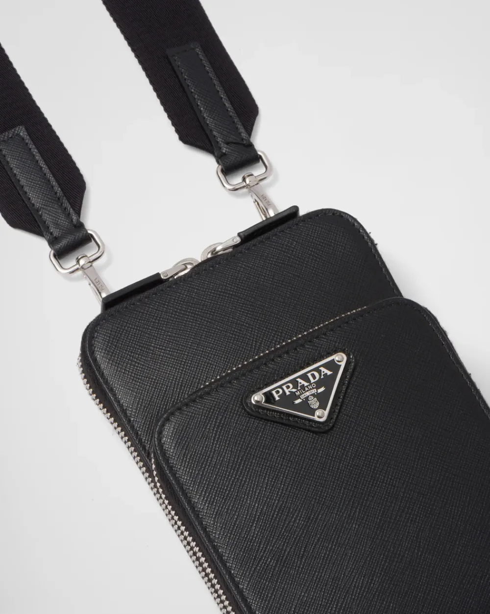 Hombre Prada ACCESORIOS TECNOLÓGICOS Y LLAVEROS^Funda Para Smartphone De Piel Saffiano