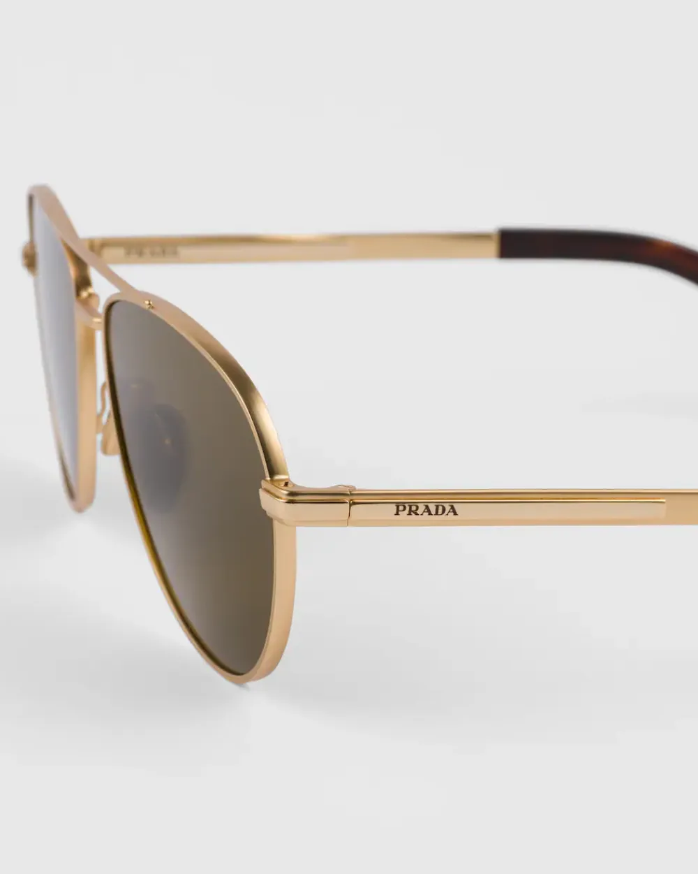 Hombre Prada GAFAS DE SOL^Gafas De Sol Con Una Icónica Placa De Metal