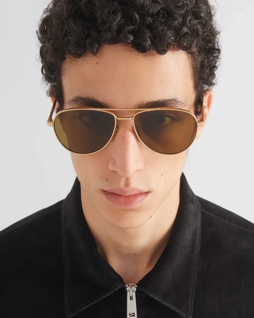 Hombre Prada GAFAS DE SOL^Gafas De Sol Con Una Icónica Placa De Metal