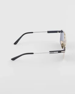 Hombre Prada GAFAS DE SOL^Gafas De Sol Con Una Icónica Placa De Metal