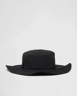 Prada COLECCIÓN MASCULINA^Gorro De Re-nylon