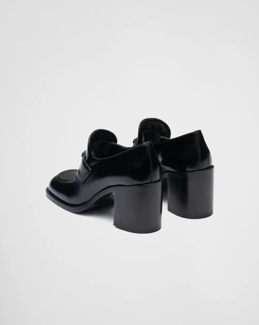 Mujer Prada MOCASINES^Mocasines De Tacón De Piel Cepillada
