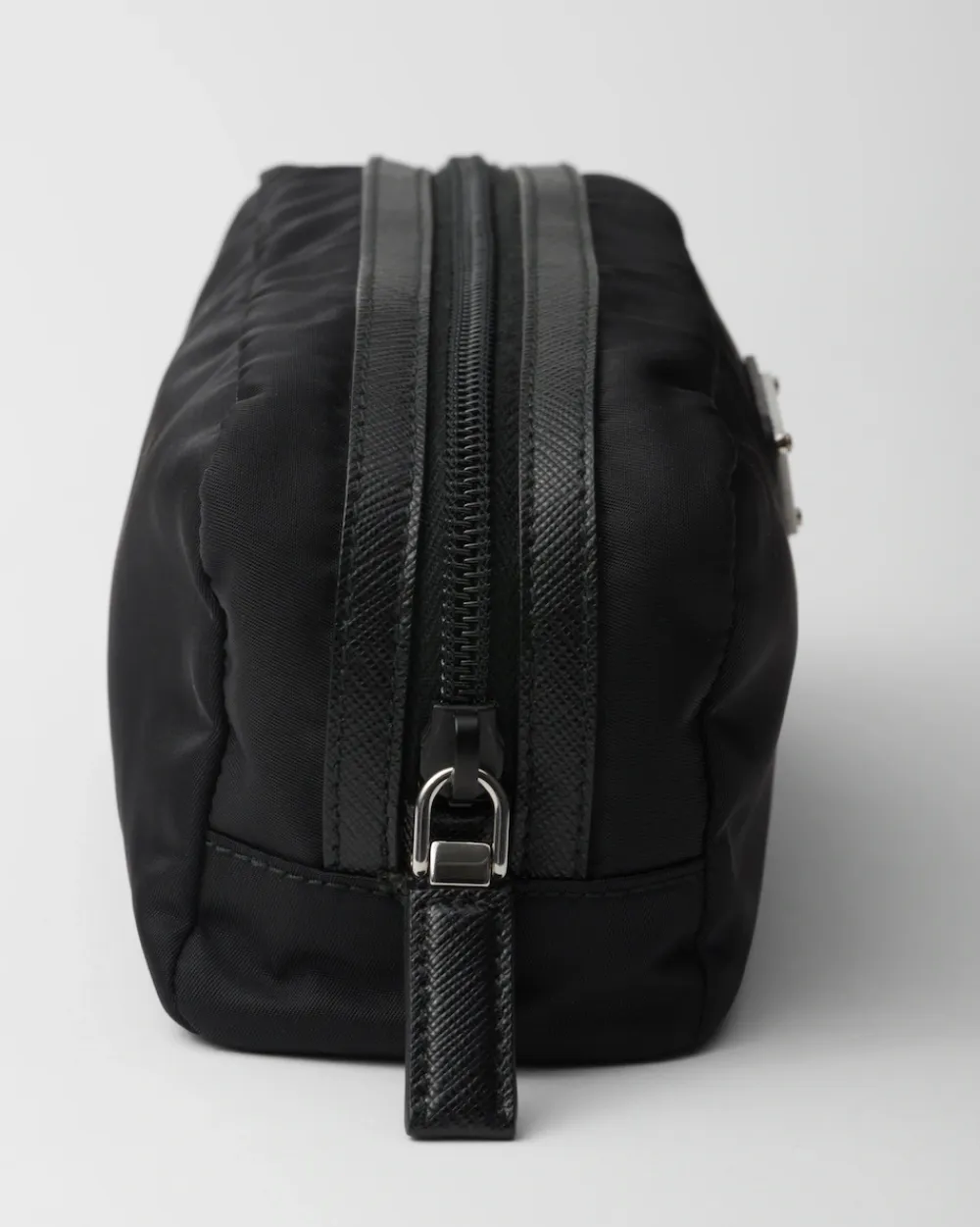 Hombre Prada BOLSAS Y ACCESORIOS DE VIAJE^Neceser De Re-nylon Y Piel Saffiano