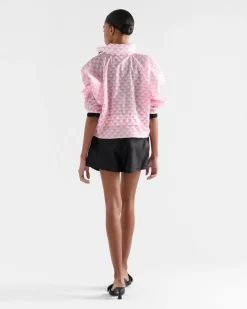 Mujer Prada COLECCIÓN FEMENINA|PANTALONES LARGOS Y CORTOS^Pantalones Cortos De Re-nylon