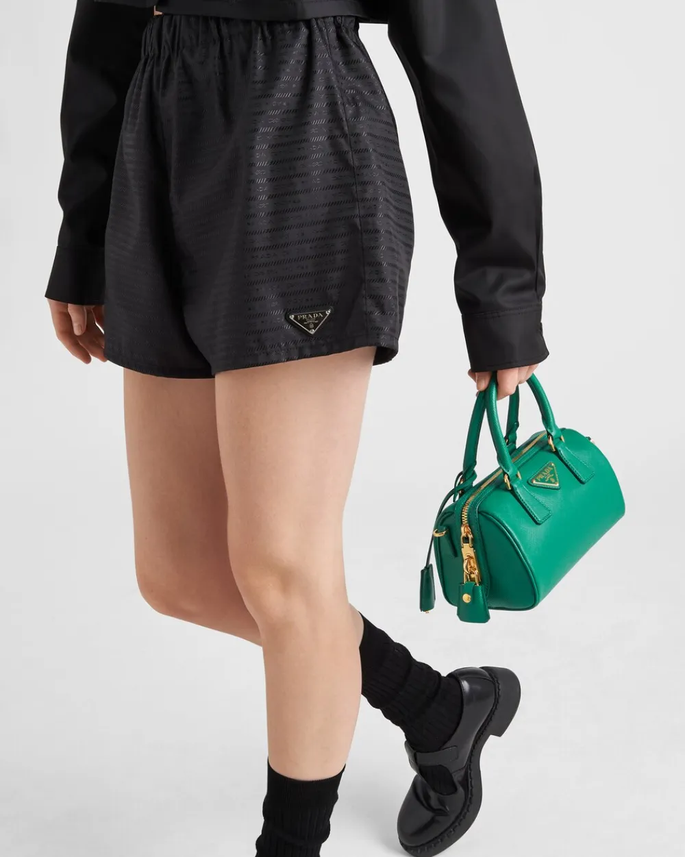 Mujer Prada COLECCIÓN FEMENINA|PANTALONES LARGOS Y CORTOS^Pantalones Cortos De Re-nylon