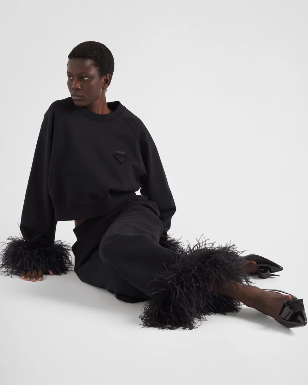 Mujer Prada PANTALONES LARGOS Y CORTOS|CAMISETAS Y SUDADERAS^Pantalones Deportivos De Felpa De Algodón Con Ribete De Plumas