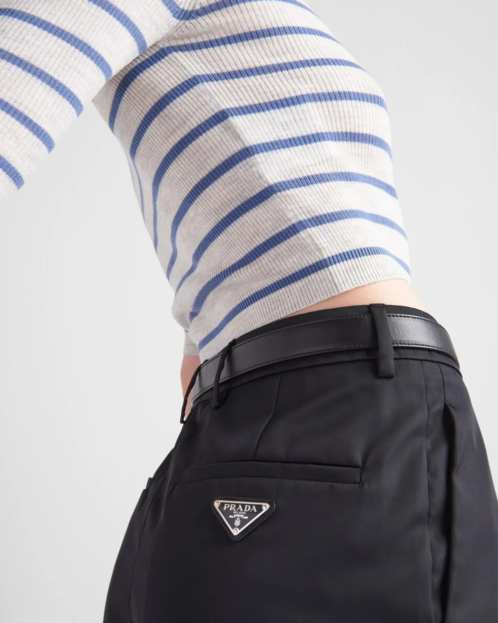 Mujer Prada COLECCIÓN FEMENINA|PANTALONES LARGOS Y CORTOS^Pantalones De Re-nylon