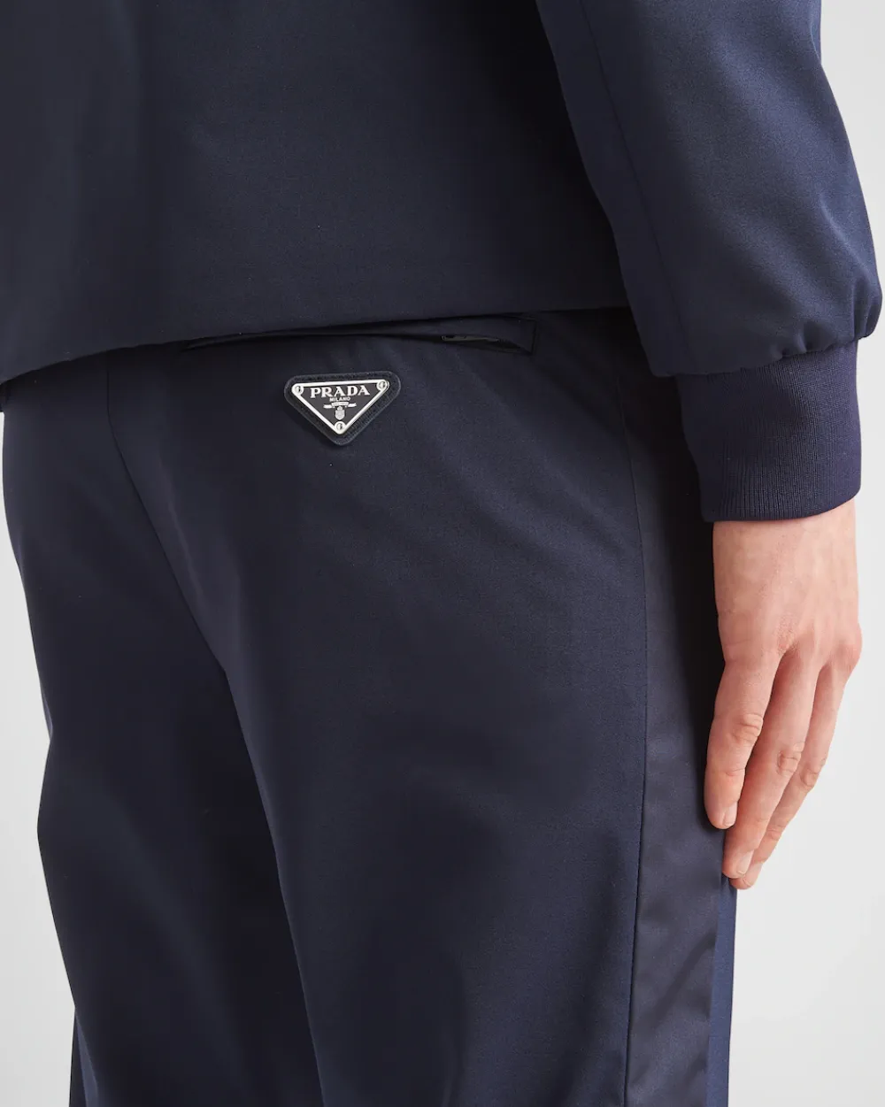 Hombre Prada PANTALONES Y BERMUDAS^Pantalones De Tejido Técnico Elástico