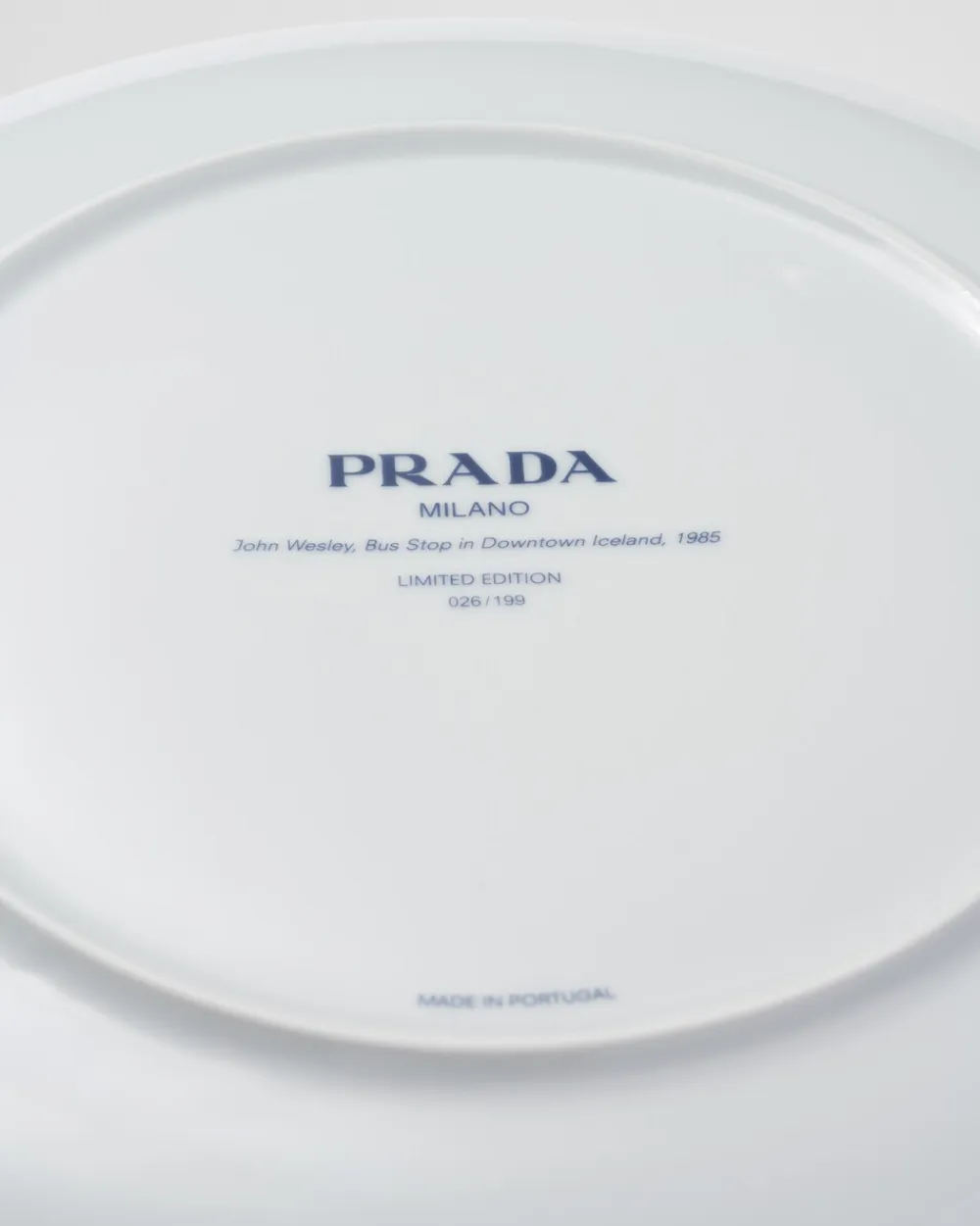 Prada VELAS AROMÁTICAS Y OBJETOS DECORATIVOS^Plato De Porcelana Coleccionable - Bus Stop In Downtown Iceland