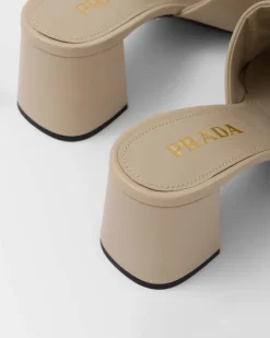 Mujer Prada PANTUFLAS Y CHINELAS^Sandalias En Napa Acolchada Con Tacón