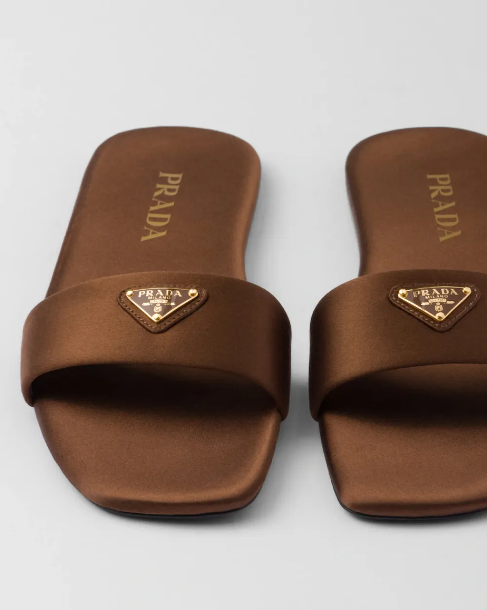 Mujer Prada PANTUFLAS Y CHINELAS^Sandalias Planas De Satén