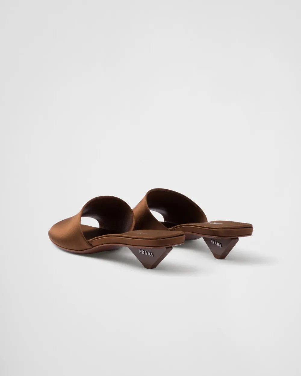Mujer Prada PANTUFLAS Y CHINELAS^Sandalias Planas De Satén