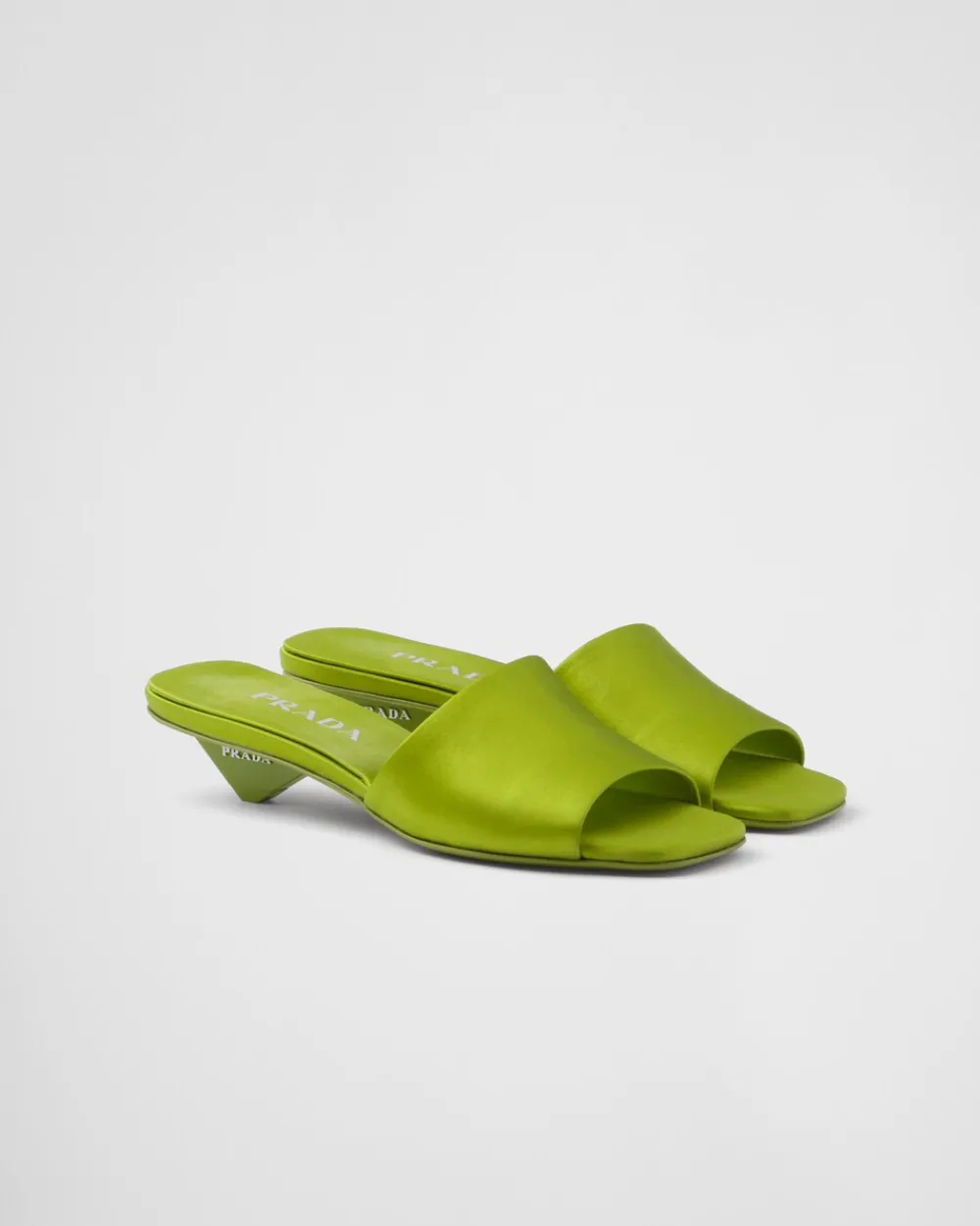 Mujer Prada PANTUFLAS Y CHINELAS^Sandalias Planas De Satén