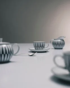 Prada TÉ Y CAFÉ^Set De Cuatro Tazas De Café De Porcelana - Stripes