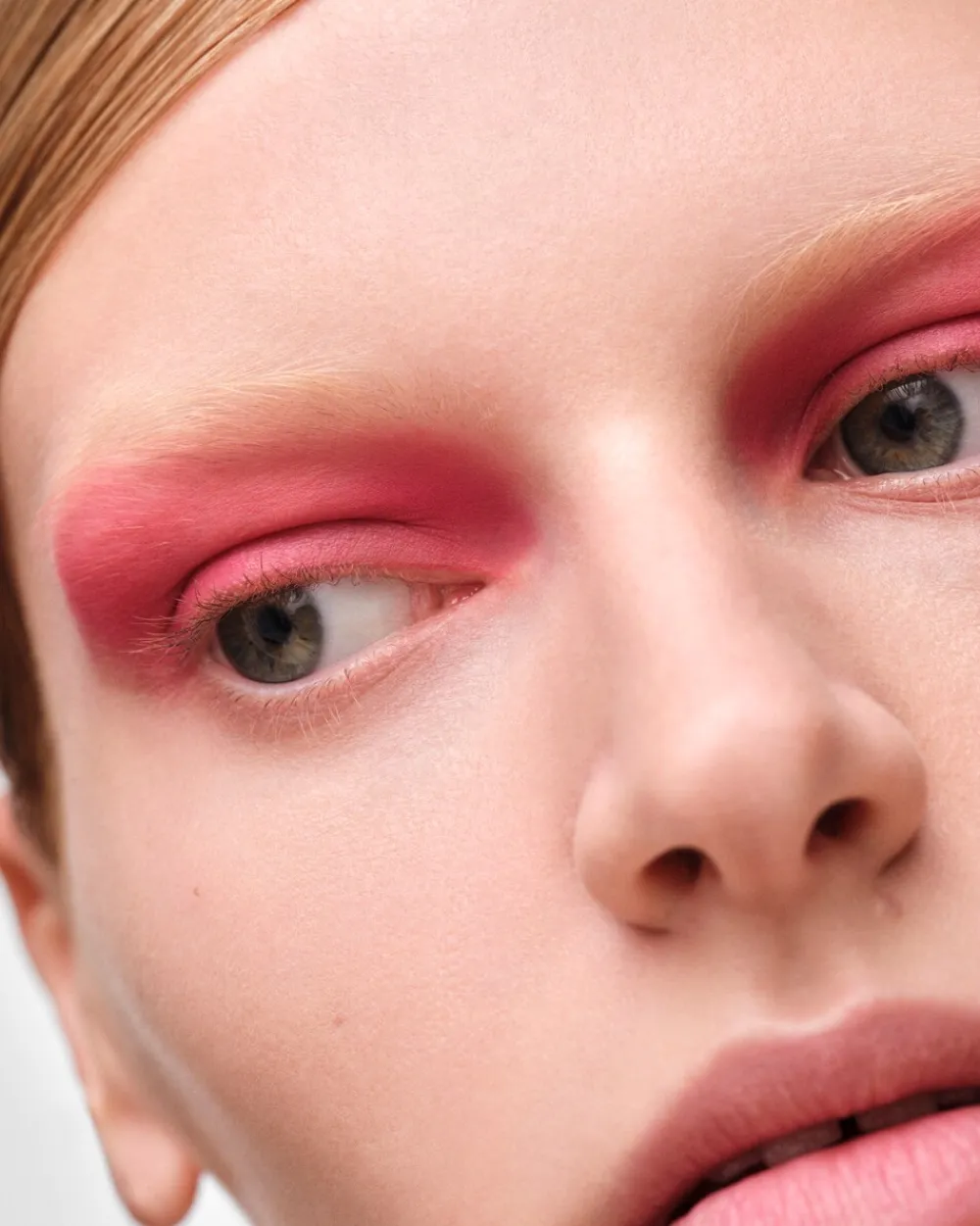 Prada OJOS^Sombra De Ojos Dimensions - 06 - Pulp